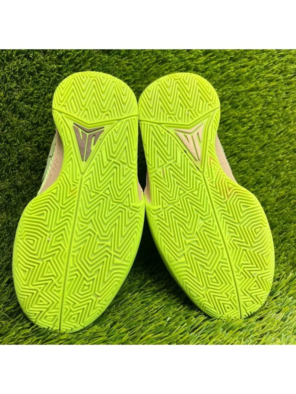 Nike please review